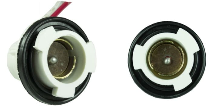 SOCKET LAMPARA 7020 3 GUIAS 1 CONTACTO ENCAUCHETADA PAQ X 10